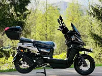 Скутер Discovery Tank TK4 180