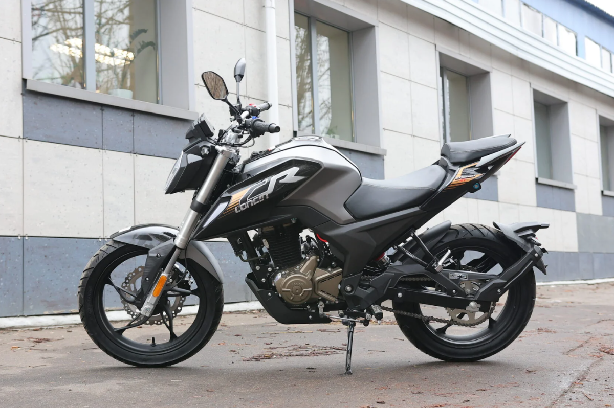 Мотоцикл Loncin CR4 II